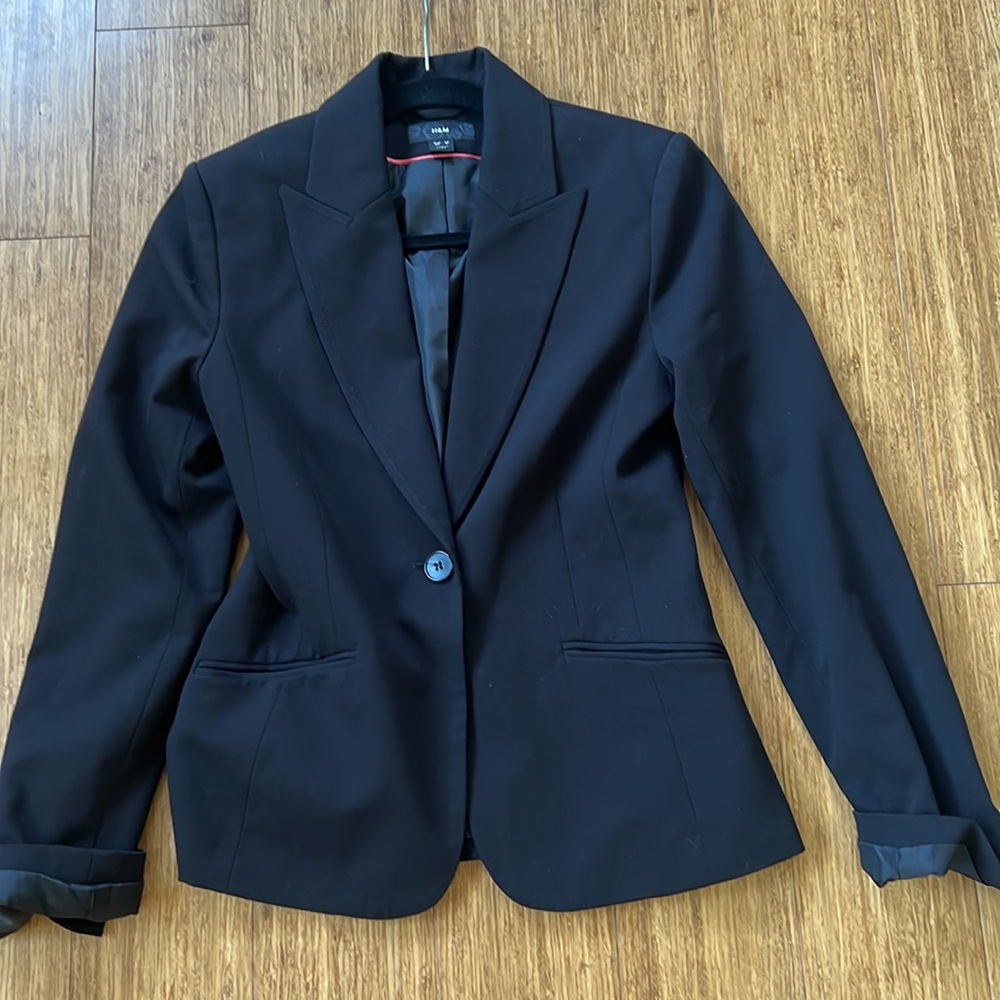 Perfect Black H&M Blazer